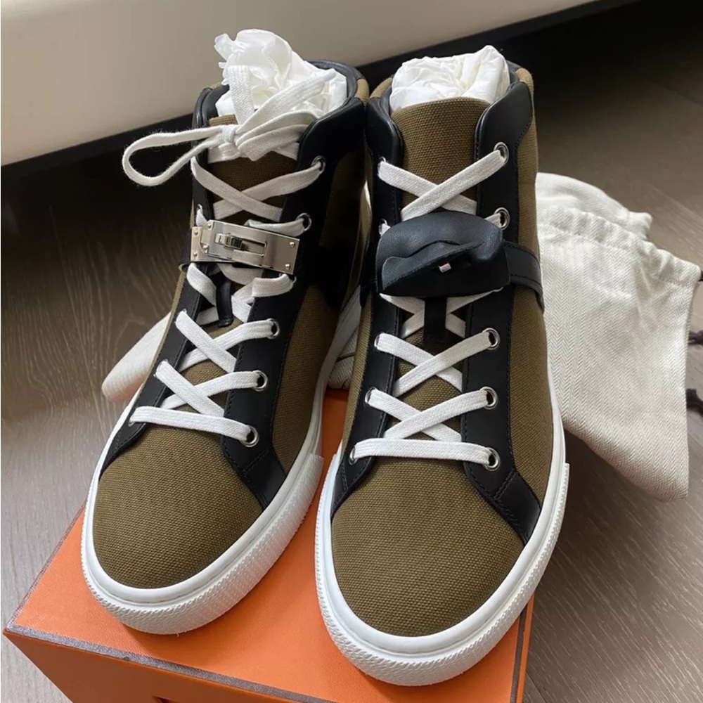Hermes Men Daydream Khaki And Noir Sneakers SZ 39